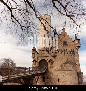 Les lieux uniques de l'Alb souabe en Allemagne. Château Lichtenstein en Allemagne Banque D'Images