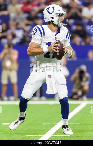 17 août 2024 : le quarterback des Colts d'Indianapolis, Kedon Slovis (17 ans), lors d'un match de pré-saison de la NFL contre les Arizona Cardinals au Lucas Oil Stadium à Indianapolis, Indiana. John Mersits/CSM. Banque D'Images