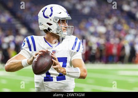 17 août 2024 : le quarterback des Colts d'Indianapolis, Kedon Slovis (17 ans), lors d'un match de pré-saison de la NFL contre les Arizona Cardinals au Lucas Oil Stadium à Indianapolis, Indiana. John Mersits/CSM. Banque D'Images