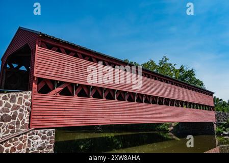 Gros plan sur le pont couvert de Sachs un après-midi d'août, Gettysburg PA USA Banque D'Images