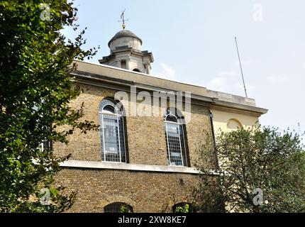 L’église St John’s Wood, anciennement la chapelle St John’s Wood, a été construite en 1813-2014, œuvre de l’architecte Thomas Hardwick. Banque D'Images