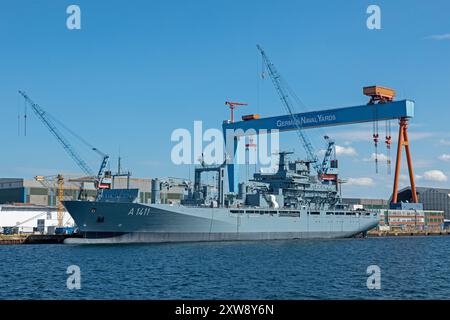 Navire de ravitaillement de classe Berlin A 1411, chantiers navals allemands, Kiel, Schleswig-Holstein, Allemagne Banque D'Images