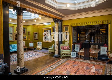 L'antichambre et la salle de soie au Leighton House Museum Banque D'Images