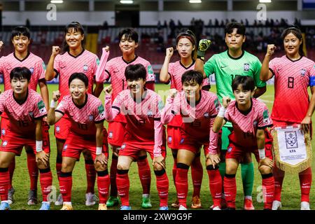 Hayeon Mun, Dain Han, Yebin Bae, Garam Chun, Seran Lee, Eunyoung Lee, Dayeong Ko, Hyeonjin Been, Suin Lee, le gardien de but Kyeonghee Kim et Eunju Kim de K Banque D'Images