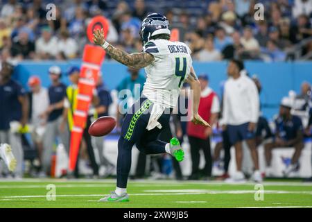 Nashville, États-Unis. 17 août 2024. Michael Dickson (4), punter les Seahawks de Seattle. Les Seahawks de Seattle affrontent les Titans du Tennessee lors d'un match de pré-saison au Nissan Stadium de Nashville, Tennessee, le 17 août 2024. (Photo de Kindell Buchanan/Sipa USA) crédit : Sipa USA/Alamy Live News Banque D'Images