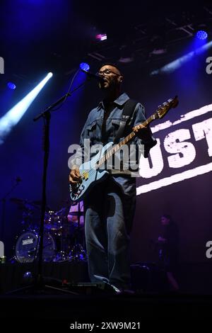 Trentham, Royaume-Uni. 18 août 2024. Busted joue au Trentham Live 2024. Crédit : TeeGeePix/Alamy Live News Banque D'Images