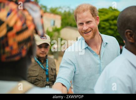 Colombie. 17 août 2024. NOTE DE LA RÉDACTION : DOCUMENT - CRÉDIT OBLIGATOIRE : PRINCE HARRY, Duc de Sussex lors de leur visite officielle à San Bacilio de Palenque, Colombie, 17 août 2024. Photo par : Andres Castilla/Vice-présidence colombienne/long Visual Press crédit : long Visual Press/Alamy Live News Banque D'Images