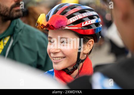 Alpe d'Huez, France - 18 août 2024, Evita MUZIC pendant le Tour de France femmes avec Zwift 2024, Etape 8 course cycliste, le Grand-Bornand - Alpe d'Huez (149, 9 km) le 18 août 2024 à Alpe d'Huez, France - photo Florian Frison/DPPI crédit : DPPI Media/Alamy Live News Banque D'Images