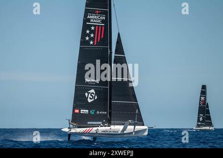 37E ÉQUIPE DE LA COUPE DE L'AMERICA, Copa America· New York Yacht Club American Magic Boat America (classe AC40) (USA) L'équipe américaine navigue à Barcelone. Cat Banque D'Images