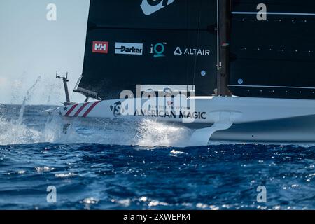 37E ÉQUIPE DE LA COUPE DE L'AMERICA, Copa America· New York Yacht Club American Magic Boat America (classe AC40) (USA) L'équipe américaine navigue à Barcelone. Cat Banque D'Images