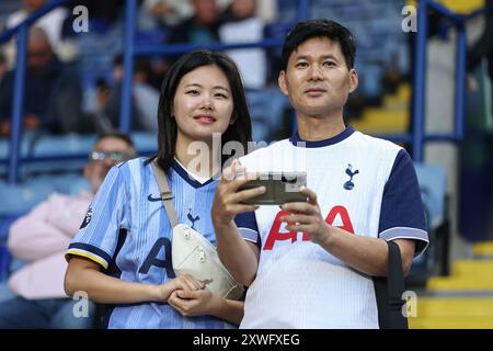 Leicester, Royaume-Uni. 19 août 2024. Tottenham sourit avant le match de premier League Leicester City vs Tottenham Hotspur au King Power Stadium, Leicester, Royaume-Uni, le 19 août 2024 (photo Mark Cosgrove/News images) à Leicester, Royaume-Uni le 19/08/2024. (Photo de Mark Cosgrove/News images/SIPA USA) crédit : SIPA USA/Alamy Live News Banque D'Images