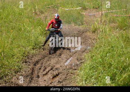 Moto Cross Racing un événement communautaire local, Bongkud, Ranau, Sabah, Malaisie. Banque D'Images