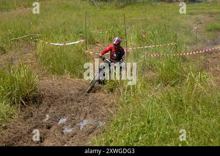 Moto Cross Racing un événement communautaire local, Bongkud, Ranau, Sabah, Malaisie. Banque D'Images