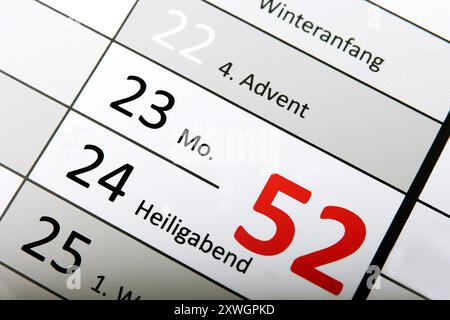 Calendrier annuel 2024, début de l'hiver, 4ème Avent et veille de Noël Banque D'Images