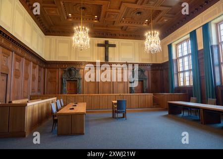 Le palais de justice de Nuremberg abrite la cour d'appel, le tribunal régional, le tribunal local et le parquet, en Allemagne Banque D'Images