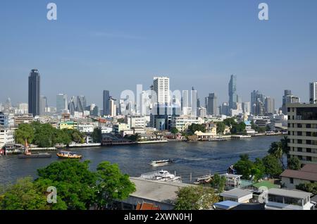 Vue depuis la tour de Chee Chin Khor moral Up-Lifting pour la Fondation Benefiction, Bangkok, Thaïlande Banque D'Images