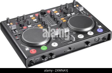 studio shot de DJ Control Mixer portable sur fond blanc Banque D'Images