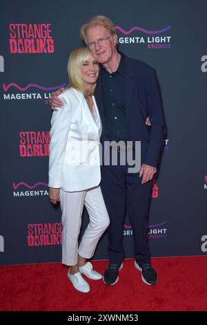 Rachelle Carson-Begley mit Ehemann Ed Begley Jr. BEI der Premiere des Kinofilms Strange Darling im DGA Theater. Los Angeles, 19.08.2024 *** Rachelle Carson Begley avec son mari Ed Begley Jr à la première du film Strange Darling au DGA Theater Los Angeles, 19 08 2024 Foto:xD.xStarbuckx/xFuturexImagex Darling 4838 Banque D'Images