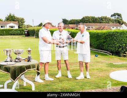 Tournoi d'été Association Croquet. Présentation des coupes. Banque D'Images