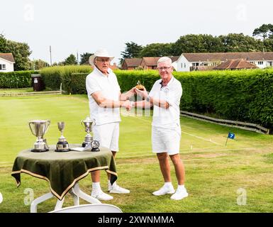 Tournoi d'été Association Croquet. Présentation des coupes. Banque D'Images