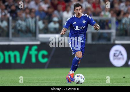 Turin, Italie. 19 août 2024. Daniele Baselli de Côme en action lors du match de Serie A entre la Juventus FC et Côme au stade Allianz le 19 août 2024 à Turin, Italie . Crédit : Marco Canoniero/Alamy Live News Banque D'Images