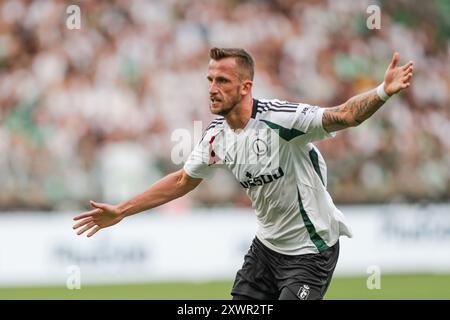 Tomas Pekhart de Legia Warszawa vu lors du match de l'UEFA Conference League 2024/2025 entre Legia Warszawa et Brondby IF au stade municipal Marshall Jozef Pilsudskis de Legia Varsovie. Score final ; Legia Warszawa 1:1 Brondby IF. Banque D'Images