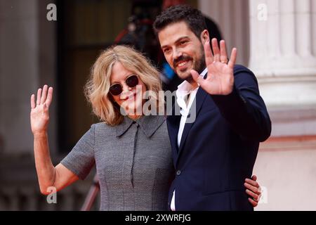 Sarajevo, Bosnie-Herzégovine. 20 août 2024. L'actrice américaine Meg Ryan et le directeur du Festival du film de Sarajevo Jovan Marjanovic assistent au 30e Festival du film de Sarajevo au Théâtre national de Sarajevo, en Bosnie-Herzégovine, le 20 août 2024. Photo : Armin Durgut/PIXSELL crédit : Pixsell/Alamy Live News Banque D'Images