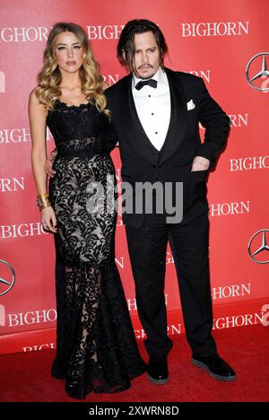 Amber Heard et Johnny Depp lors du Gala annuel 27th des prix du Festival international du film de Palm Springs, qui s'est tenu au Centre de congrès de Palm Springs à Palm Springs, aux États-Unis, le 2 janvier 2016. Banque D'Images