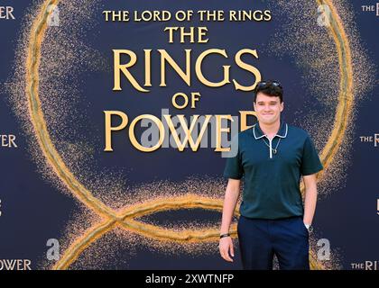 LONDRES, ROYAUME-UNI. 20 août 2024. Sam Lewis assiste à la première mondiale de The Lord of the Rings : The Rings of Power - saison 2 au BFI SOUTHBANK à Londres, au Royaume-Uni. ( Credit : Voir Li/Picture Capital/Alamy Live News Banque D'Images