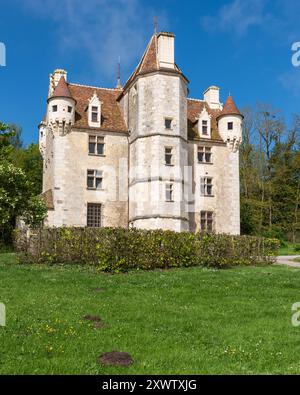 Courboyer Manoir construit entre le XVe et le XVIe siècle où se trouve aujourd'hui la Maison du parc naturel régional du Perche Banque D'Images