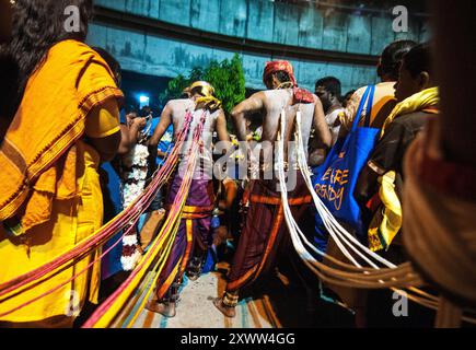 Le festival coloré et unique de Thaipusam célébré par les Tamouls hindous à Kuala Lumpur, en Malaisie. Banque D'Images