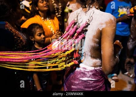 Le festival coloré et unique de Thaipusam célébré par les Tamouls hindous à Kuala Lumpur, en Malaisie. Banque D'Images