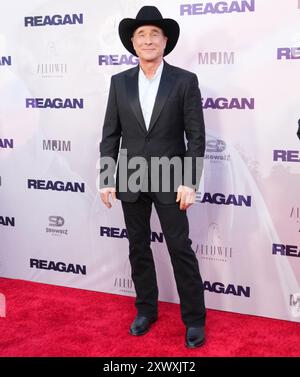 Los Angeles, États-Unis. 20 août 2024. Clint Black à la première REAGAN Los Angeles qui a eu lieu au TCL Chinese Theatre à Hollywood, CA mardi, ? 20 août 2024. (Photo de Sthanlee B. Mirador/Sipa USA) crédit : Sipa USA/Alamy Live News Banque D'Images
