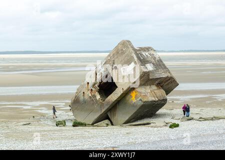 Bunker allemand de la seconde Guerre mondiale sur la plage du Hourdel près de Cayeux sur mer, Baie de somme, Picardie, France Banque D'Images