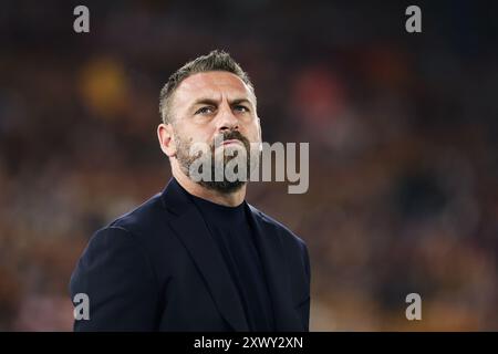 Daniele de Rossi entraîneur-chef de Roma regarde pendant le championnat italien Serie A match de football entre L'AS Roma et Gênes CFC le 19 mai 2024 à S. Banque D'Images