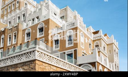 Façade d'un Resort Living Kingdom of Sheba et Wyndham Residences The Palm situé sur Arabia Felix Island Dubai UAE. Hôtels luxueux de Palm Jumeirah Banque D'Images
