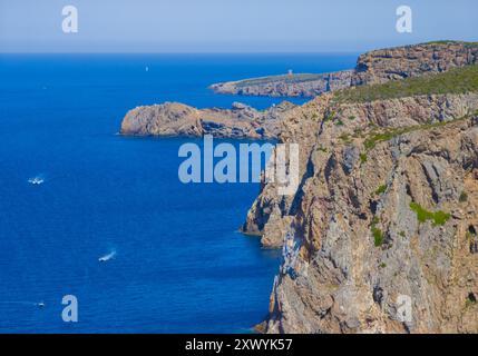 Sardaigne (Italie) - la côte sud de la Sardaigne, dans la région de Sulcis, province de Cagliari. Ici avec Pan di Zucchero île rocheuse Banque D'Images