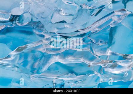 Détail de l'iceberg glaciaire provenant de la glace vêlée au large du glacier LeConte, sud-est de l'Alaska, océan Pacifique, États-Unis d'Amérique, Amérique du Nord Banque D'Images