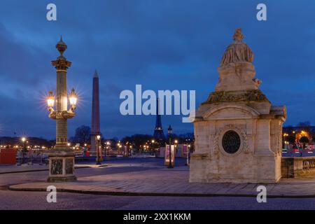 Place de la Concorde avec Tour Eiffel, champs Elysées , Paris, Ile de France, France, Europe Banque D'Images