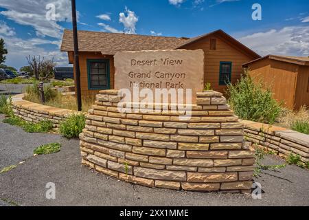 Le panneau de bienvenue pour Desert View point sur le côté est du plateau sud du Grand Canyon, site du patrimoine mondial de l'UNESCO, Arizona, États-Unis d'Amérique Banque D'Images