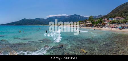 Vue de Golden Beach à Chrysi Ammoudia, Thassos, mer Égée, Îles grecques, Grèce, Europe Banque D'Images