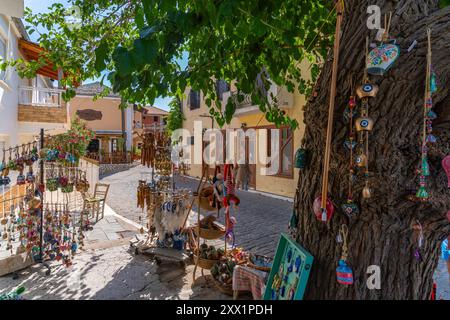 Vue de la boutique de souvenirs à Theologos, Theologos, Thassos, mer Égée, îles grecques, Grèce, Europe Banque D'Images