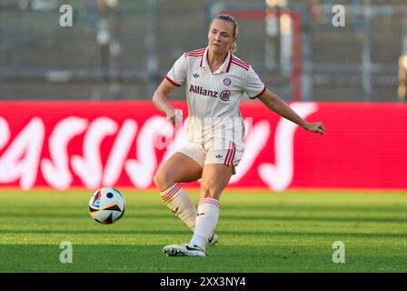 Magdalena Eriksson, FCB Women Nr. 5 dans le match de football féminin FC BAYERN München - JUVENTUS TURIN 0-0 le 20 août 2024 à Munich, Allemagne. Saison 2024/2025, 1.Bundesliga, FCB, Muenchen, Google Pixel, Frauen Bundesliga Journée x, x. Photographe Spieltag : Peter Schatz Banque D'Images