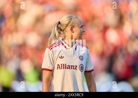 Pernille Harder, FCB Women Nr. 21 dans le match de football féminin FC BAYERN Muenchen - JUVENTUS TURIN 0-0 le 20 août 2024 à Munich, Allemagne. Saison 2024/2025, 1.Bundesliga, FCB, Muenchen, Google Pixel, Frauen Bundesliga Journée x, x. Spieltag photographe : ddp images / STAR-images Banque D'Images