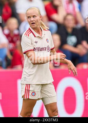 Pernille Harder, FCB Women Nr. 21 dans le match de football féminin FC BAYERN Muenchen - JUVENTUS TURIN 0-0 le 20 août 2024 à Munich, Allemagne. Saison 2024/2025, 1.Bundesliga, FCB, Muenchen, Google Pixel, Frauen Bundesliga Journée x, x. Spieltag photographe : ddp images / STAR-images Banque D'Images