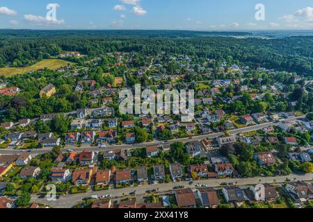 Vue aérienne à Aystetten, un village dans le parc naturel des bois occidentaux près d'Augsbourg Banque D'Images