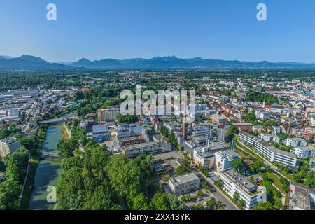 Rosenheim à Chiemgau, vue sur la ville au confluent des rivières Mangfall et Inn Banque D'Images