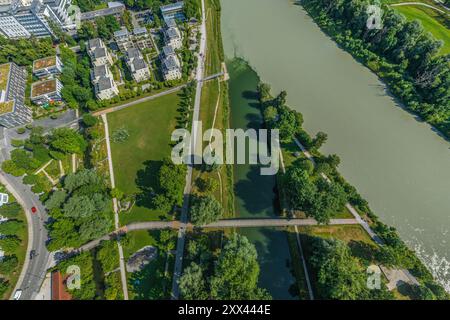 Rosenheim à Chiemgau, vue sur la ville au confluent des rivières Mangfall et Inn Banque D'Images