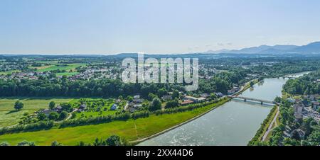 Rosenheim à Chiemgau, vue sur la ville au confluent des rivières Mangfall et Inn Banque D'Images