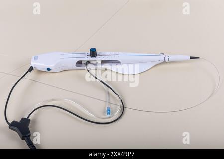 Console du système d'athérectomie rotative, athérectomie coronaire. Le système d'athérectomie rotationnelle ROTAPRO dispose d'un Advanced qui est utilisé pour contrôler M. Banque D'Images
